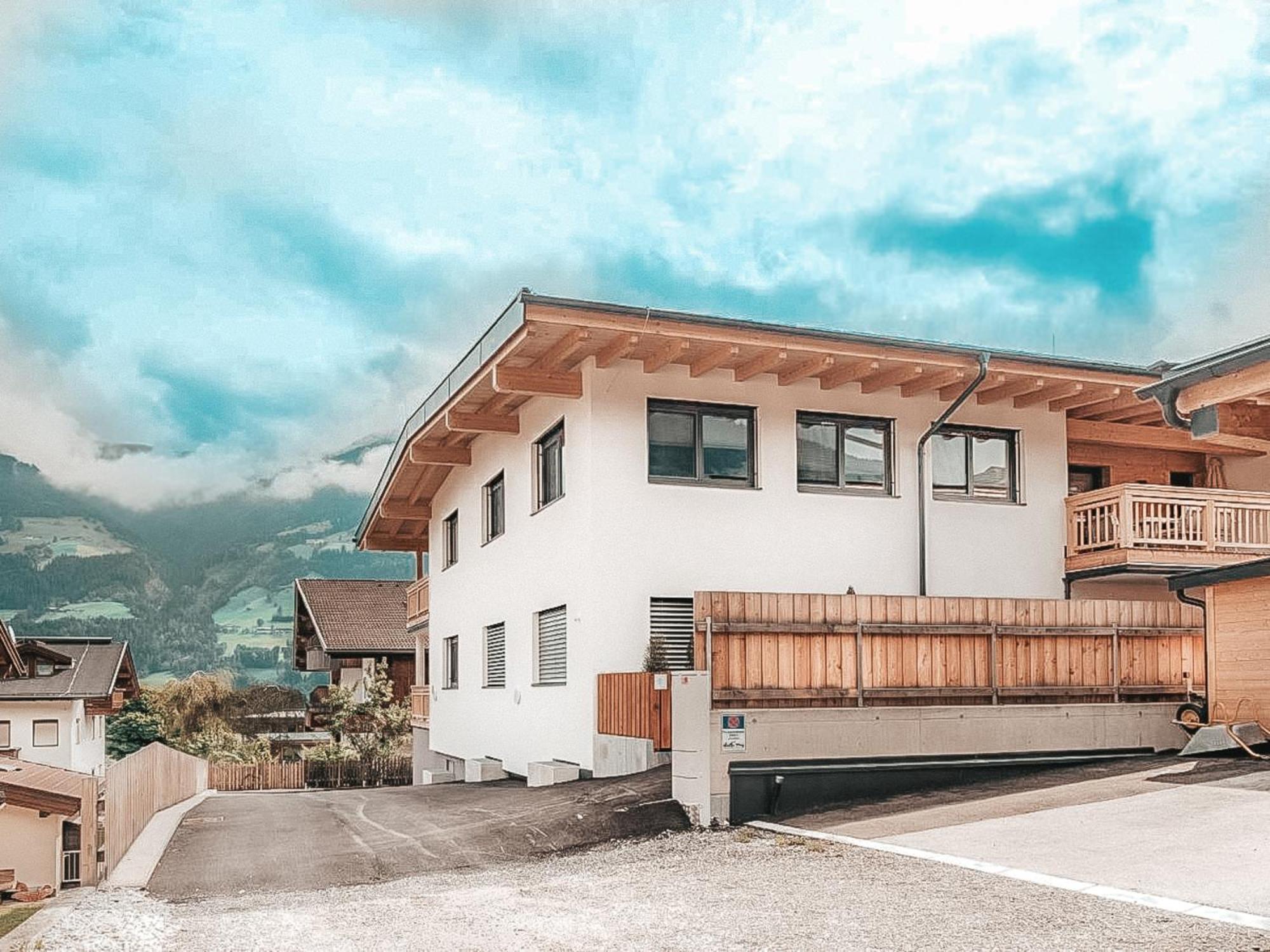 Chez Nous - Balcony Und Car Park By Alpenluxus Appartements フューゲン エクステリア 写真